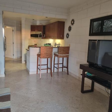 Royal Apartments 1 Bedroom Apartment Sea Views Saint James Exterior foto