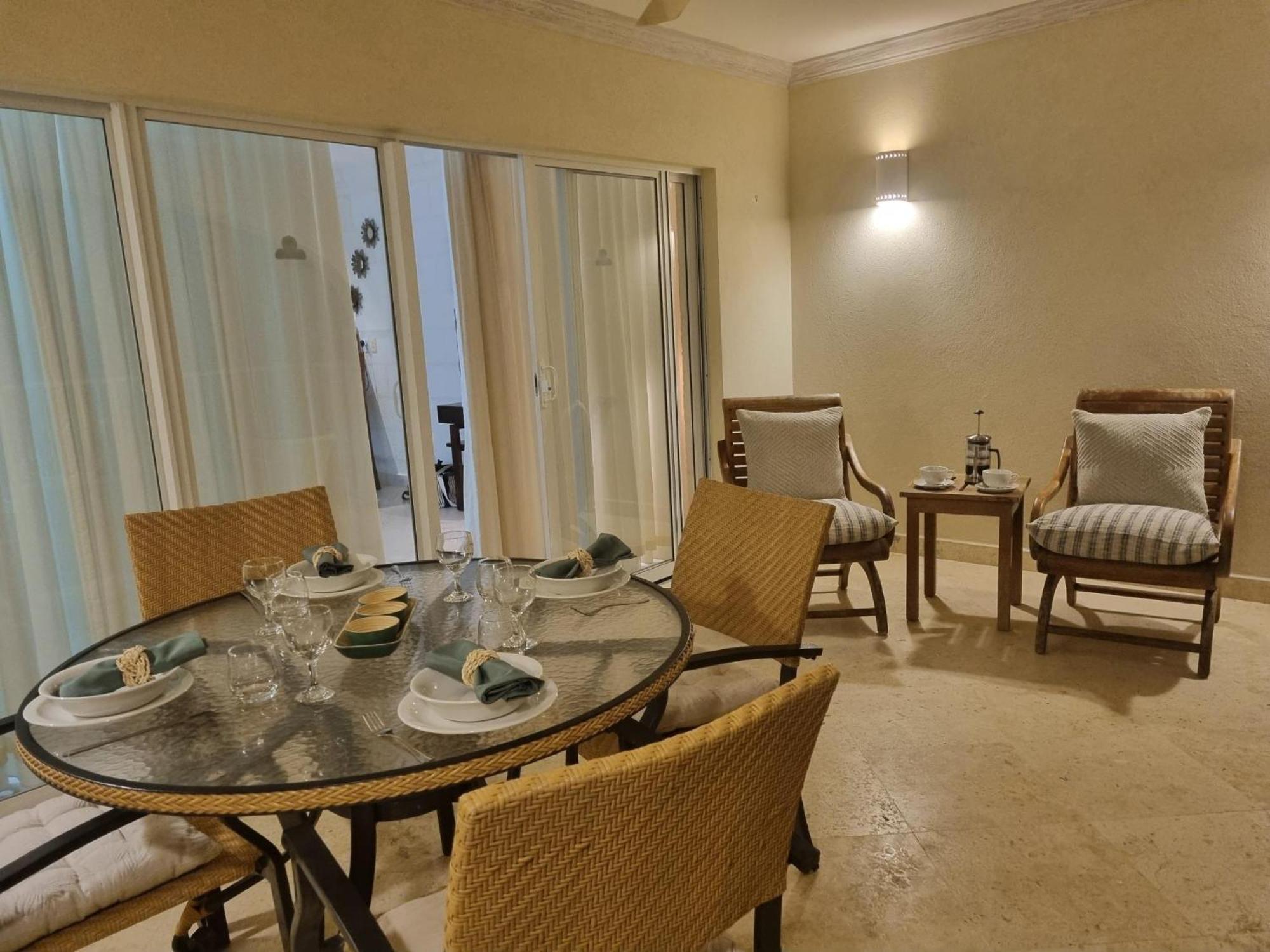 Royal Apartments 1 Bedroom Apartment Sea Views Saint James Exterior foto