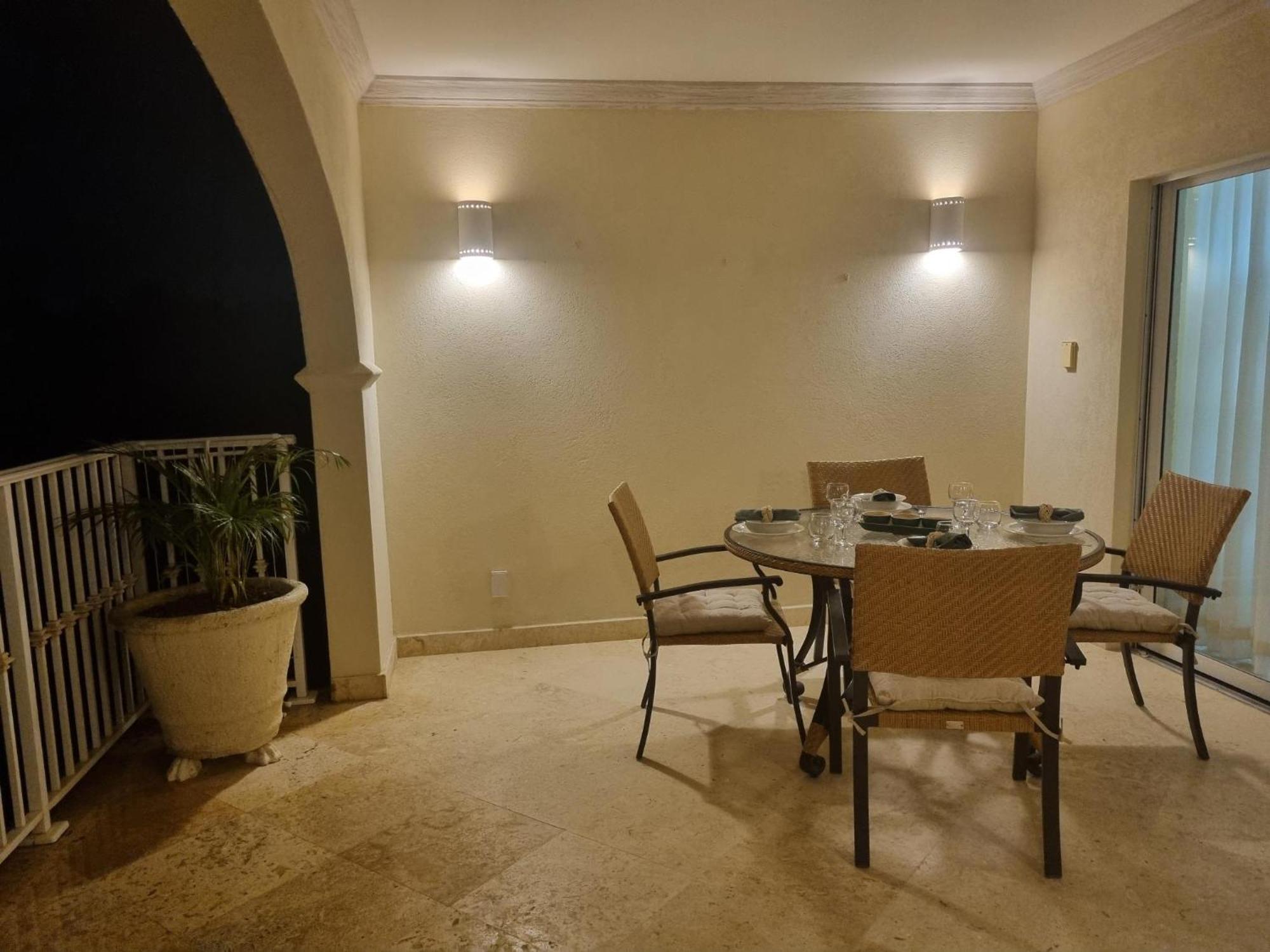Royal Apartments 1 Bedroom Apartment Sea Views Saint James Exterior foto